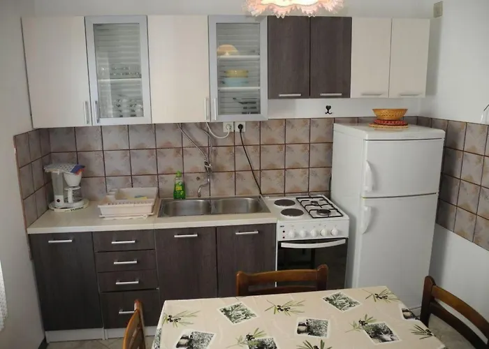 Apartman Mit Balkon Und Meerblick By Interhome