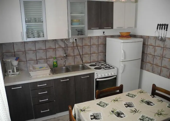 Apartman Mit Balkon Und Meerblick By Interhome *