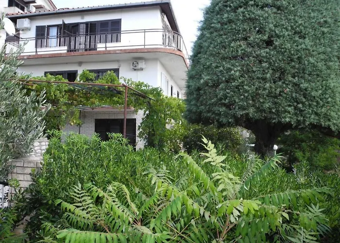 Mit Balkon Und Meerblick By Interhome Apartman