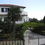 Mit Balkon Und Meerblick By Interhome * تْسْغيكفانِتْسا