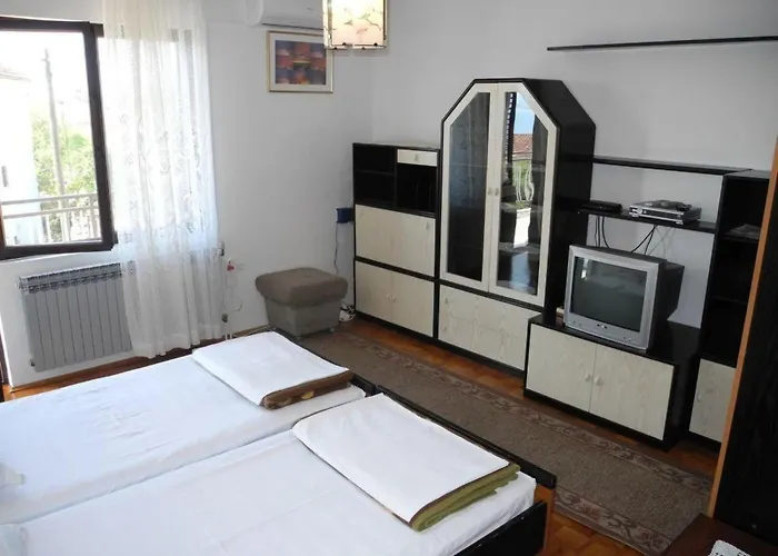 Mit Balkon Und Meerblick By Interhome شقة