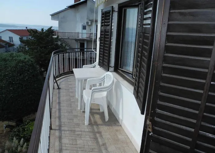 Mit Balkon Und Meerblick By Interhome شقة تْسْغيكفانِتْسا